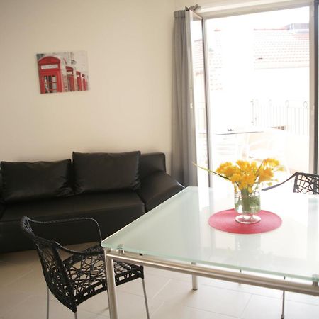 Le Vieux Port Apartments Cannes Chambre photo