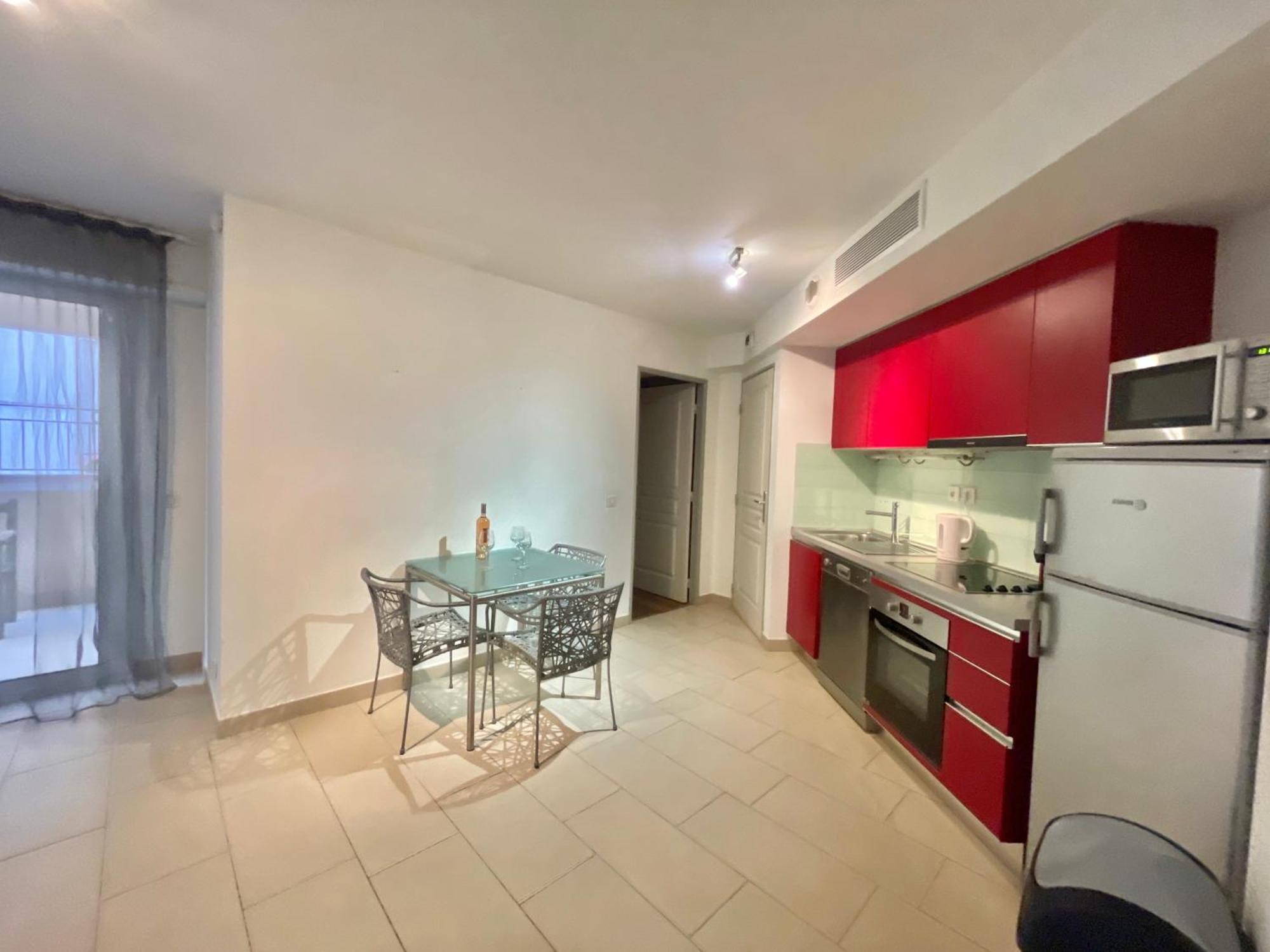 Le Vieux Port Apartments Cannes Extérieur photo